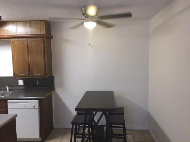 One Bedroom Close To Fort Sill! Лоутън Екстериор снимка